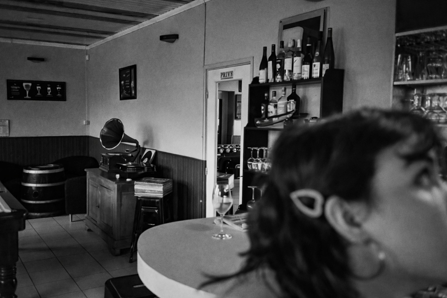 bar retro gramophone